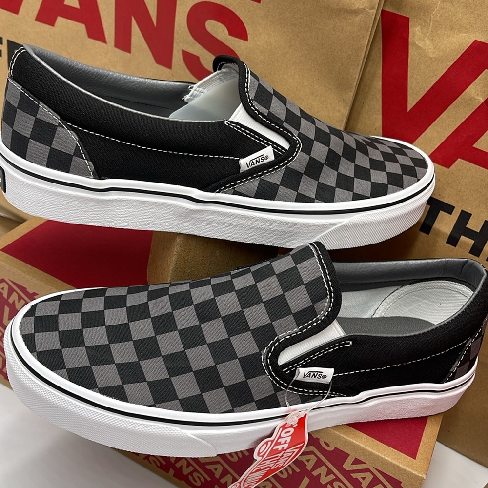 Vans Men’s Classic Slip-On Black/Pewter Checkerboard 
VN000EYEBPJ
Sneakers - Picture 9 of 16